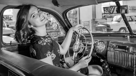 Ретро девушка