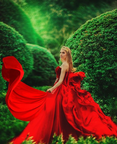 Фотосессия в красном платье