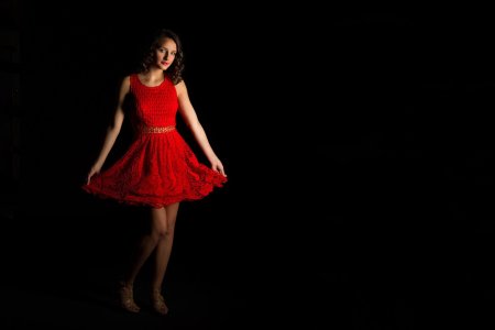 Черно красное платье