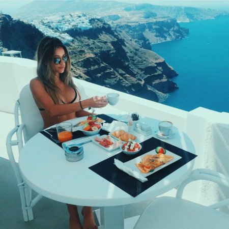 Завтрак у моря