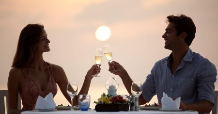 Пара в ресторане