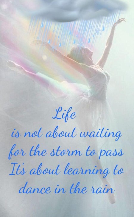 Танцующая балерина