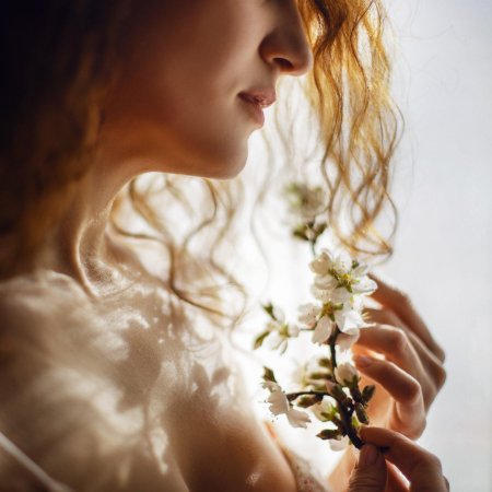 Девушка весна