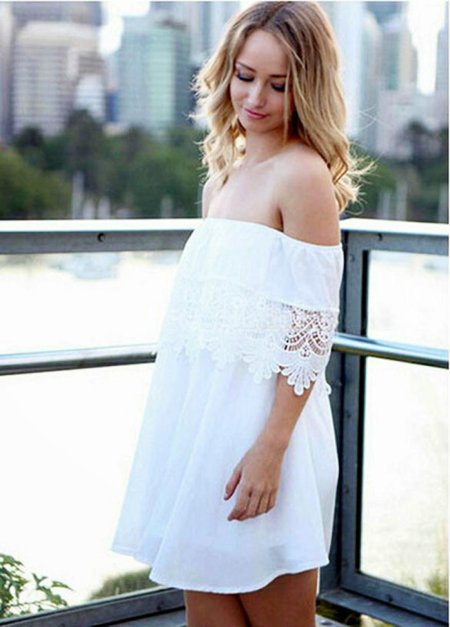 Летнее платье с открытыми плечами
