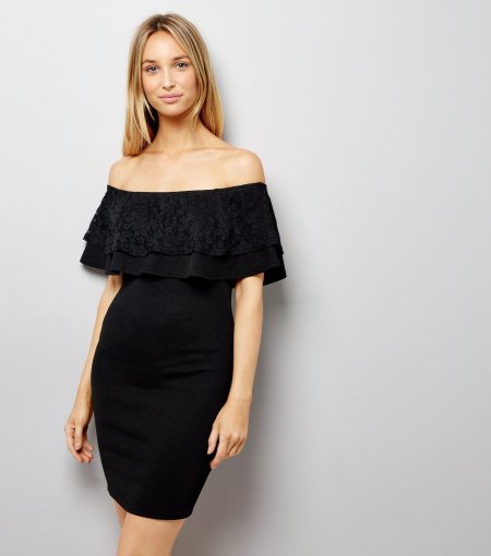 Классическое платье с открытыми плечами