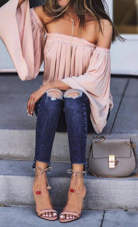 Образ с открытыми плечами