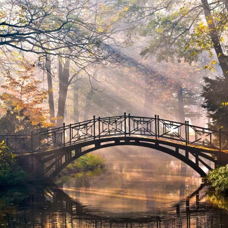 Пейзаж с мостом