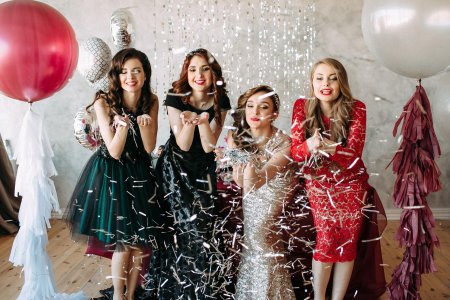 Вечеринка новогодняя