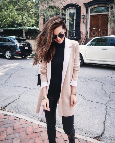 Стильное пальто