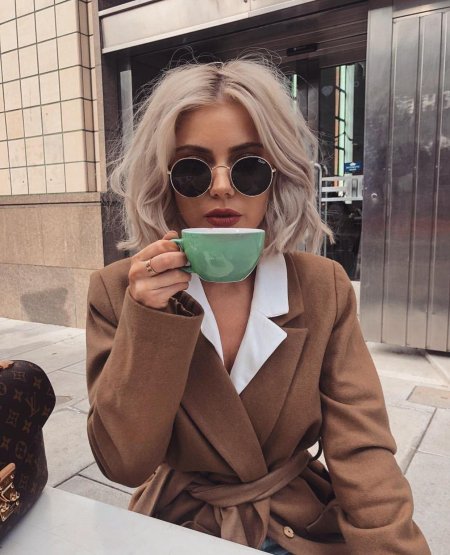 Лаура джейд стоун