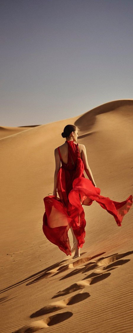 Танцы в пустыне