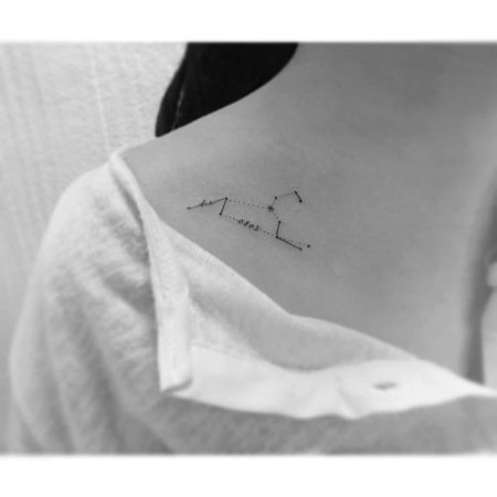 Тату на ключицах для девушек