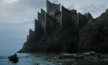 Игра престолов замок драконий камень