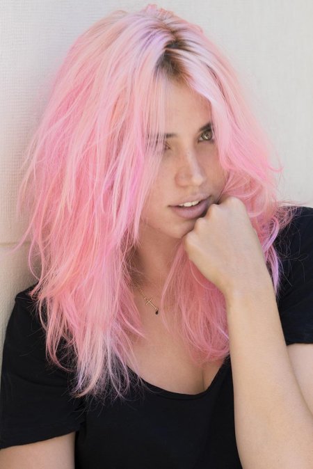 Ана де армас pink