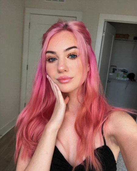 Kennedy walsh pink hair