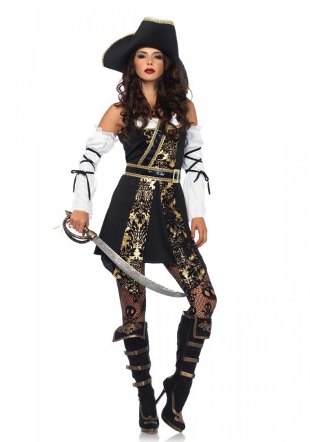 Женский костюм пирата