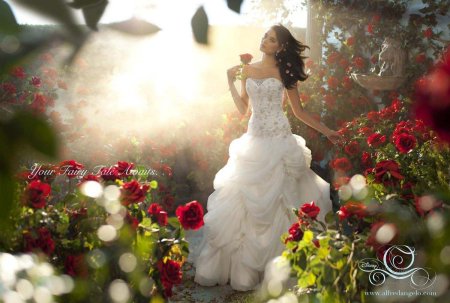 Девушки в садах