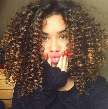 Афро кудри на длинные волосы