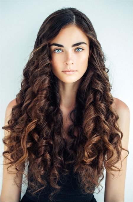 Красивые локоны на длинные волосы