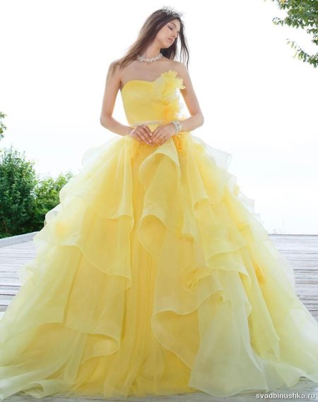 Платье свадебное желток