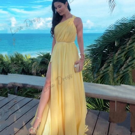 Длинное вечернее платье