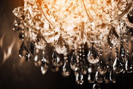 Хрустальная люстра