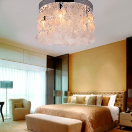 Люстра в спальне