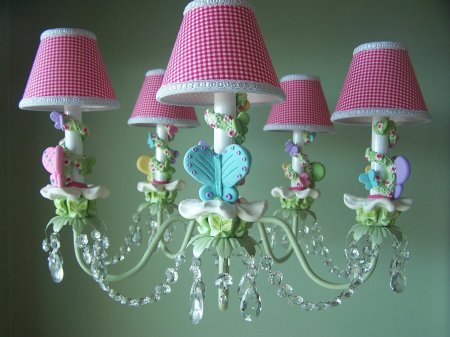 Люстра для девочки