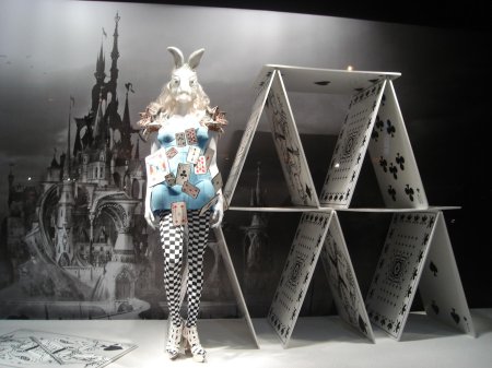 Декорации алиса в стране чудес