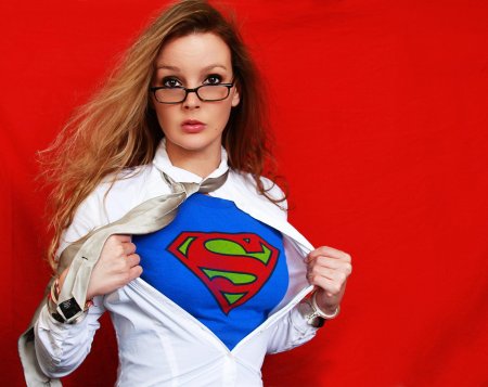 Супермен девушка