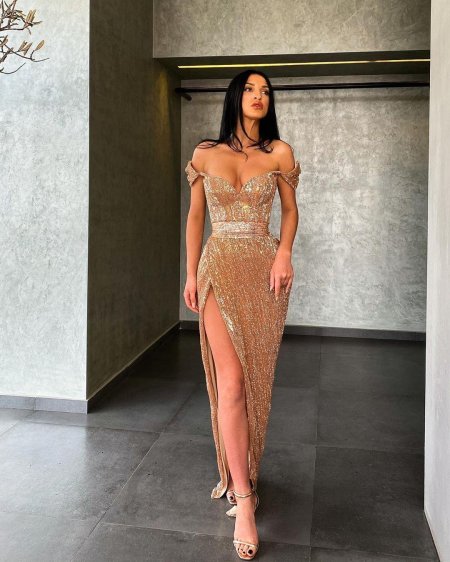 Вечернее платье стильное