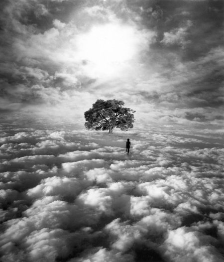 Мистический сюрреализм