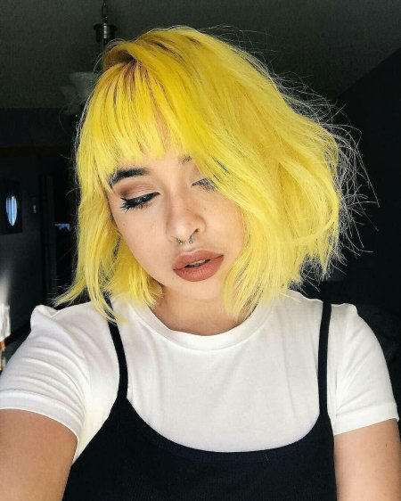 Волосы желтые