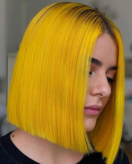 Ярко желтые волосы