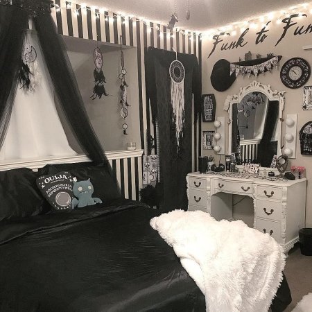 Спальня в стиле готика