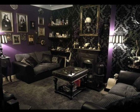 Комната в викторианском стиле готика