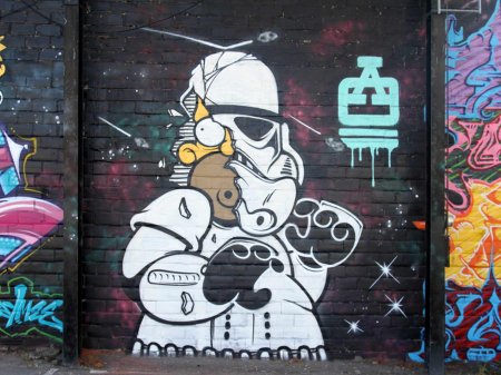 Граффити в стиле андеграунд