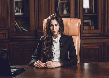 Юрист девушка