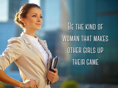 Красивая успешная женщина