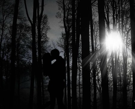 Двое в лесу