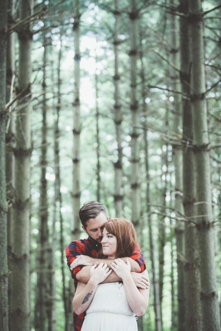 Фотосессия в лесу пара