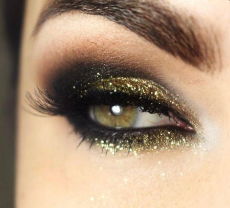 Макияж золотой смоки