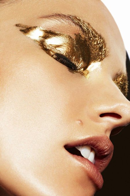 Золотистый макияж