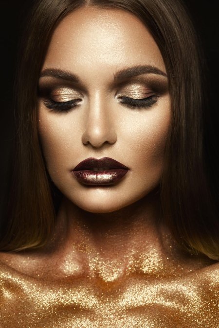 Золотой макияж