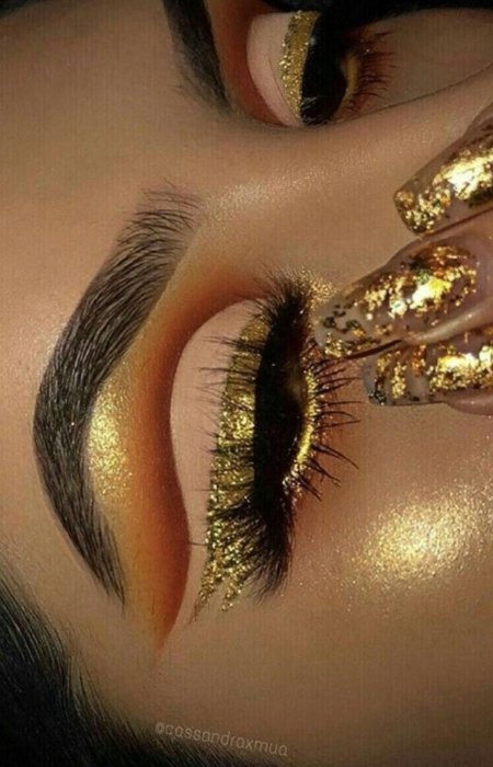 Яркий макияж глаз