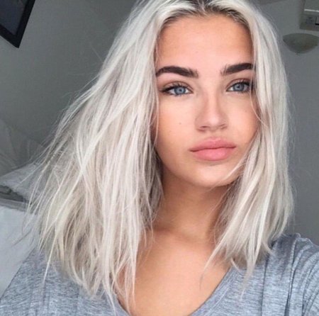 Оливия сейдж с пепельными волосами