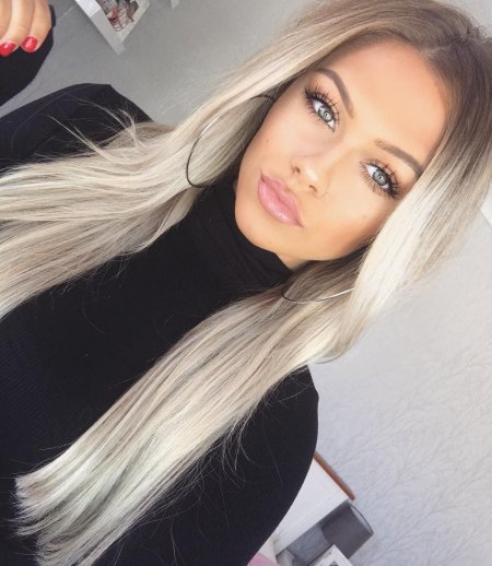 Блондинка с пепельным оттенком