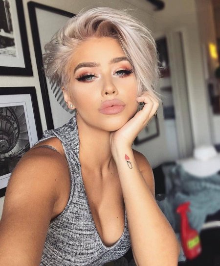 Короткая стрижка блонд