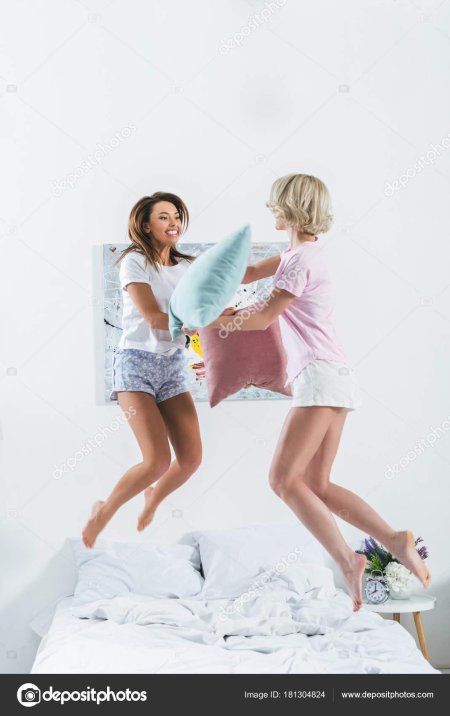 Битва подушками