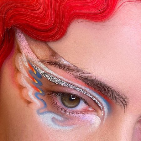 Футуристический макияж